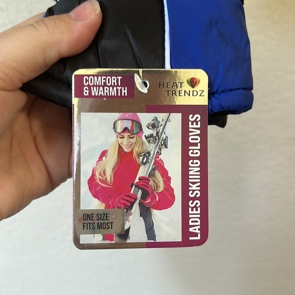 Heat Tredz Ladies Skiing Gloves - Picture 3 of 5
